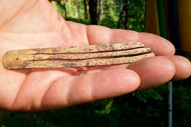 Ancient mouth harp from Altai Mtns of central Asia